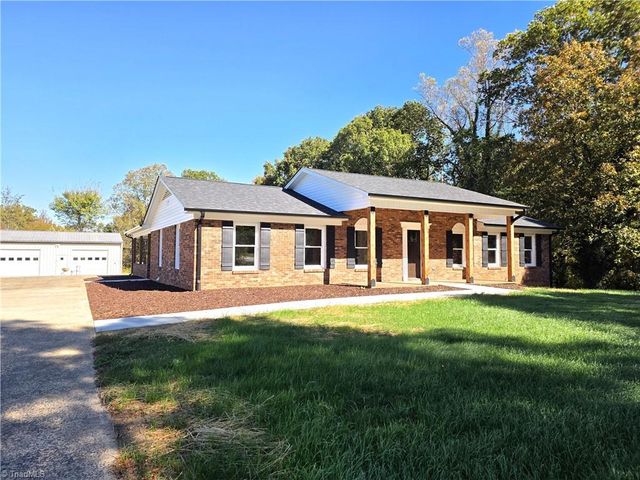 1308 NC Highway 65 W, Walnut Cove, NC 27052
