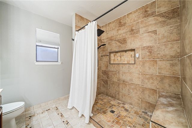 6305 Brockhampton, Corpus Christi, TX 78414