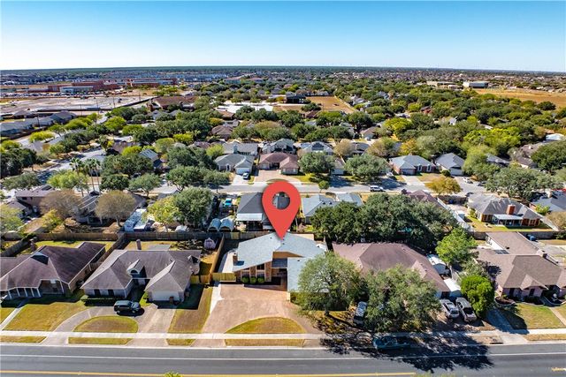 6305 Brockhampton, Corpus Christi, TX 78414