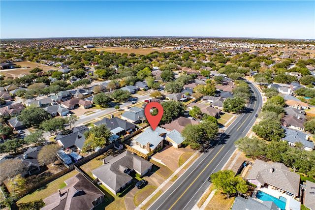 6305 Brockhampton, Corpus Christi, TX 78414