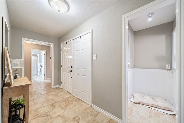 6305 Brockhampton, Corpus Christi, TX 78414