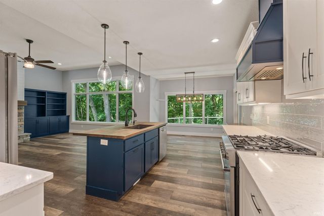 56070 Dana Drive, Bristol, IN 46507