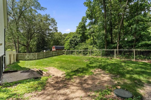56070 Dana Drive, Bristol, IN 46507