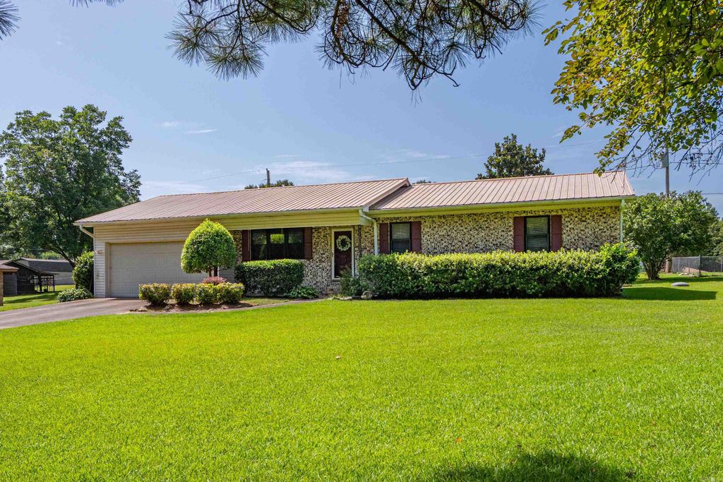 323 Apollo Street, Malvern, AR 72104