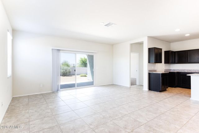 1075 W AVALON CANYON Drive, Casa Grande, AZ 85122