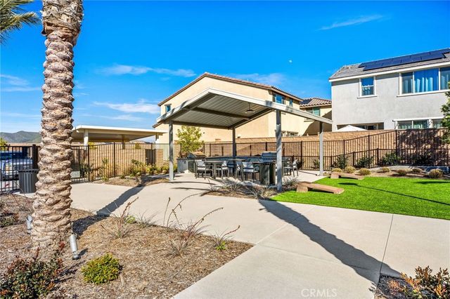 29375 Tourmaline, Winchester, CA 92596