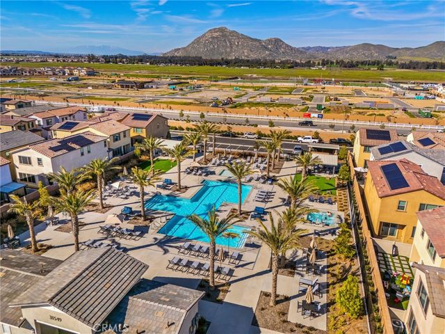 29375 Tourmaline, Winchester, CA 92596