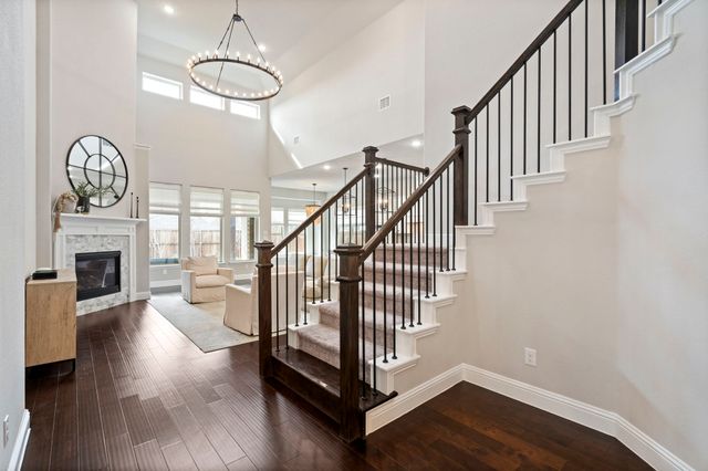 8236 Bristlegrass Way, Dallas, TX 75252