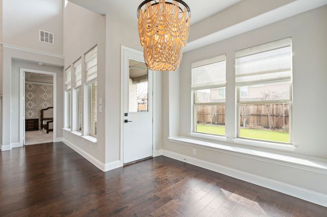 8236 Bristlegrass Way, Dallas, TX 75252