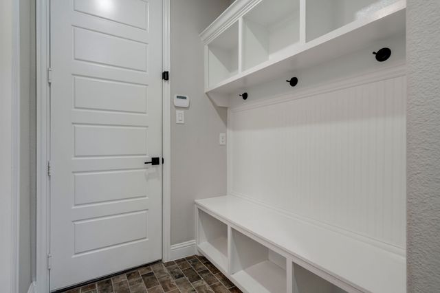 8236 Bristlegrass Way, Dallas, TX 75252