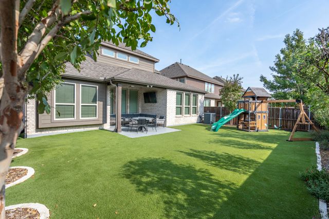 8236 Bristlegrass Way, Dallas, TX 75252