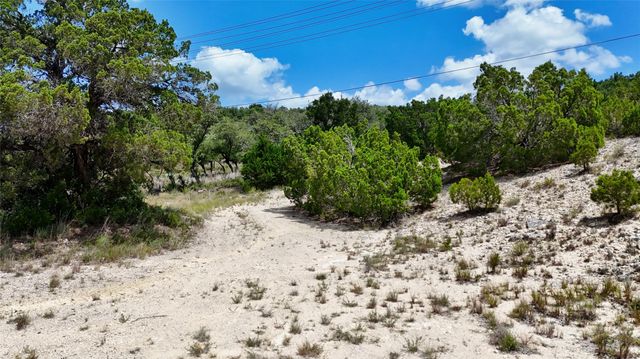 19614 Boggy Ford RD, Lago Vista, TX 78645