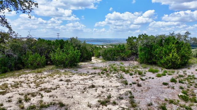 19614 Boggy Ford RD, Lago Vista, TX 78645
