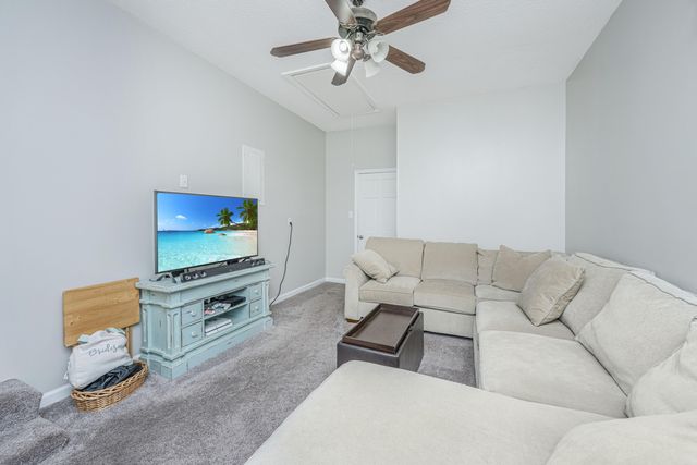 126 Wanda Drive, Summerville, SC 29485