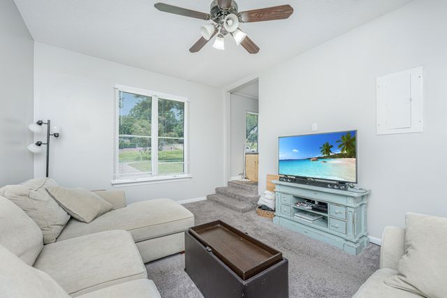 126 Wanda Drive, Summerville, SC 29485