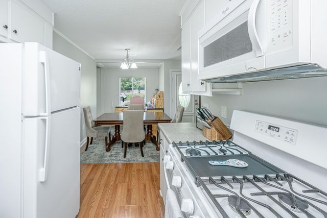126 Wanda Drive, Summerville, SC 29485