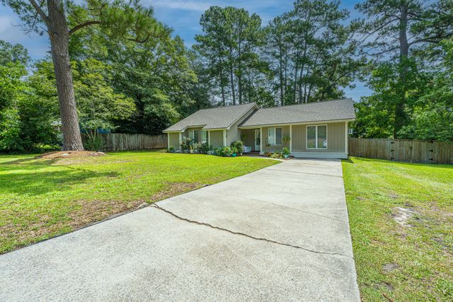 126 Wanda Drive, Summerville, SC 29485