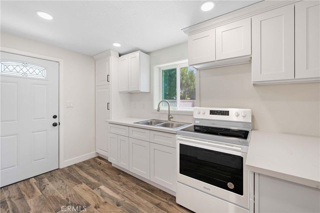 6290 California Avenue C, Long Beach, CA 90805