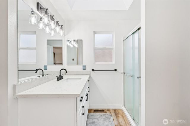 111 Chinook Avenue, Enumclaw, WA 98022