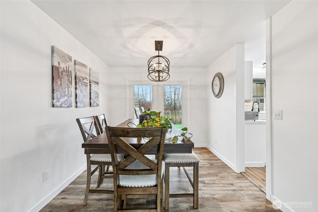 111 Chinook Avenue, Enumclaw, WA 98022