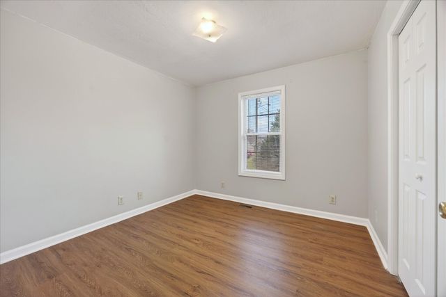 3266 Tabby Dr, Clarksville, TN 37042