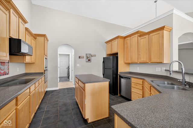 12543 Eddington Place, Fishers, IN 46037