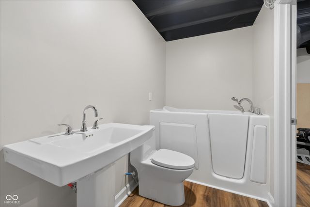 12543 Eddington Place, Fishers, IN 46037