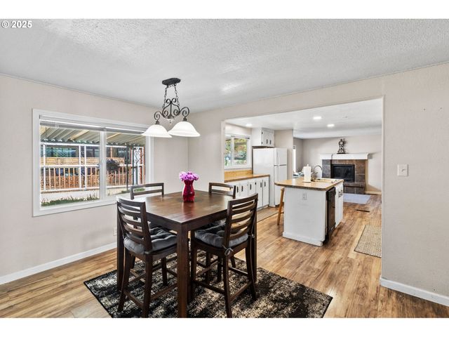4800 BARGER Dr 39, Eugene, OR 97402