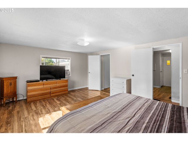 4800 BARGER Dr 39, Eugene, OR 97402