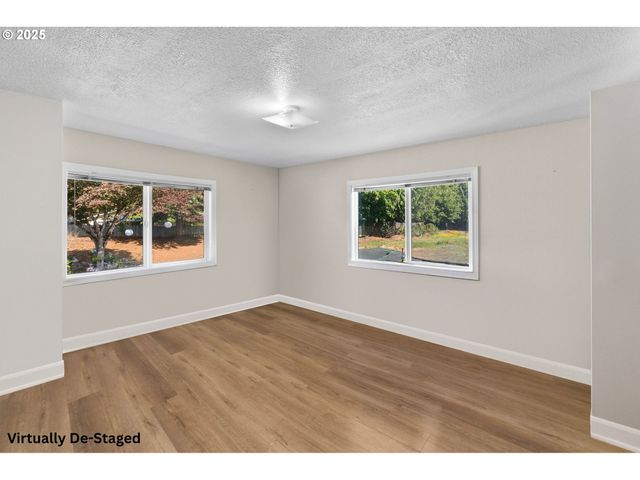 4800 BARGER Dr 39, Eugene, OR 97402