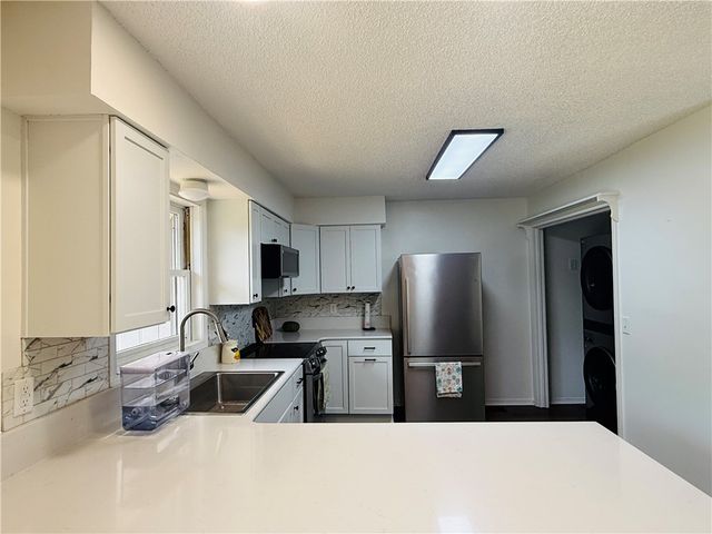 4 Chandler Lane, Bella Vista, AR 72715