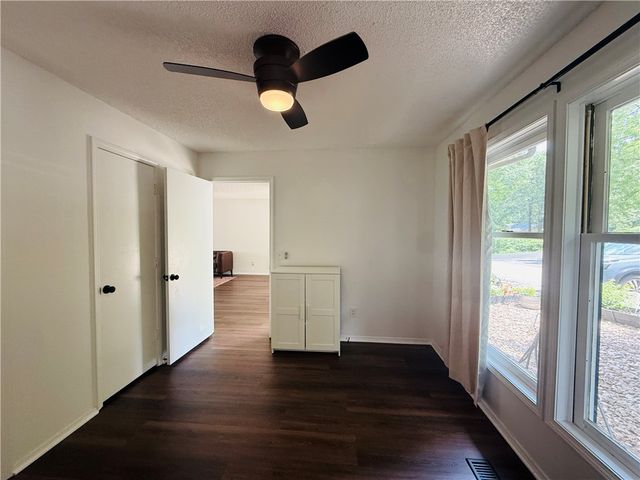 4 Chandler Lane, Bella Vista, AR 72715