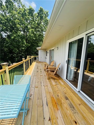 4 Chandler Lane, Bella Vista, AR 72715