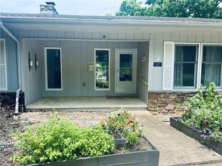 4 Chandler Lane, Bella Vista, AR 72715