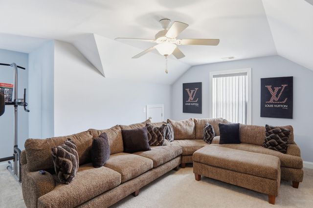 5043 Spaniel Drive, North Charleston, SC 29405