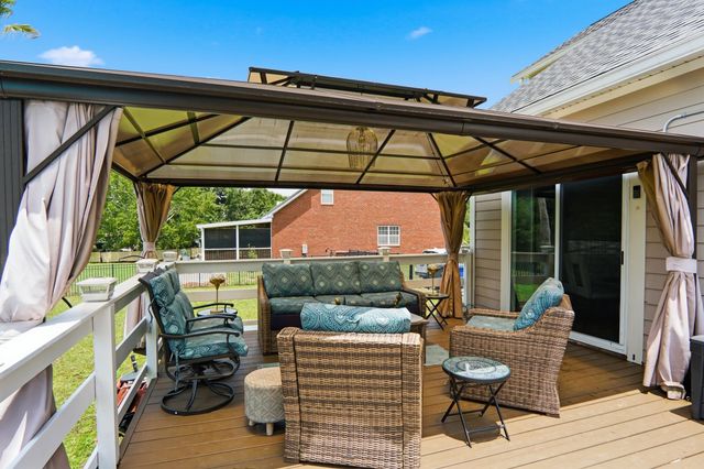 5043 Spaniel Drive, North Charleston, SC 29405
