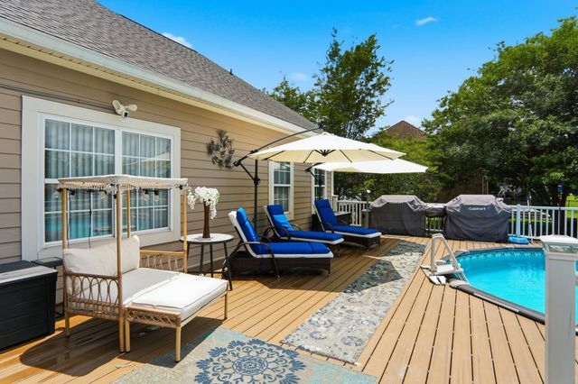 5043 Spaniel Drive, North Charleston, SC 29405