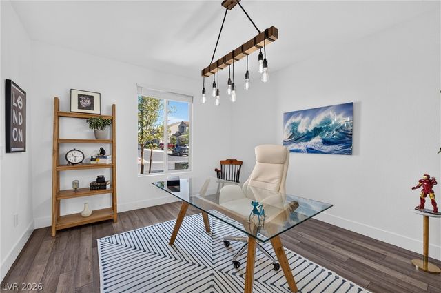 10005 Birch Knoll Avenue, Las Vegas, NV 89166