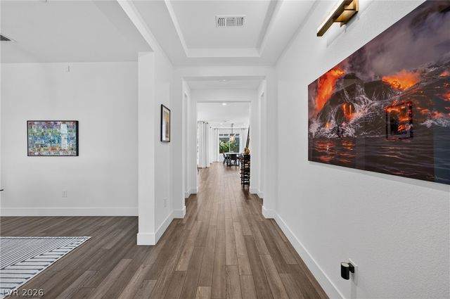 10005 Birch Knoll Avenue, Las Vegas, NV 89166