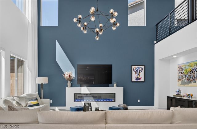 10005 Birch Knoll Avenue, Las Vegas, NV 89166