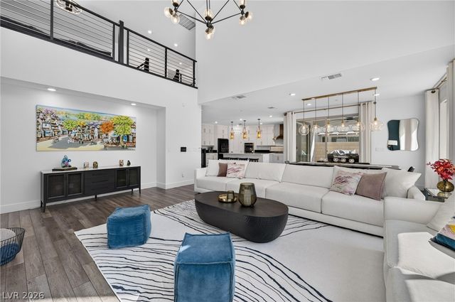 10005 Birch Knoll Avenue, Las Vegas, NV 89166