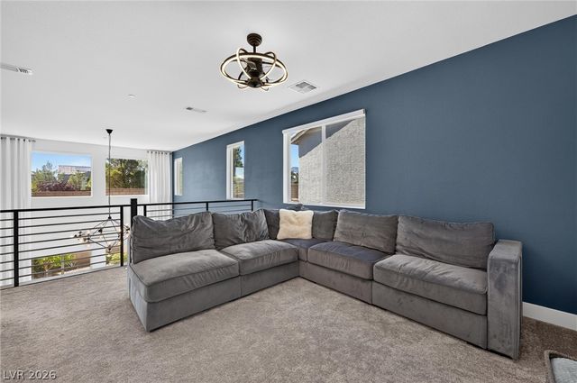 10005 Birch Knoll Avenue, Las Vegas, NV 89166