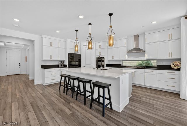 10005 Birch Knoll Avenue, Las Vegas, NV 89166