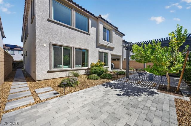 10005 Birch Knoll Avenue, Las Vegas, NV 89166