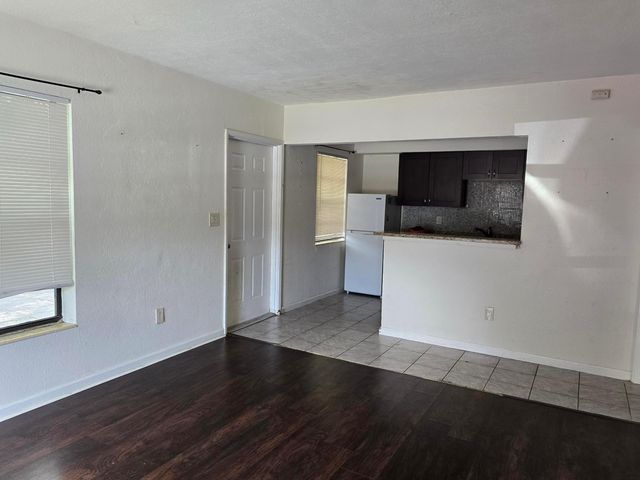 807 W Las Olas Boulevard 807-819, Fort Lauderdale, FL 33312