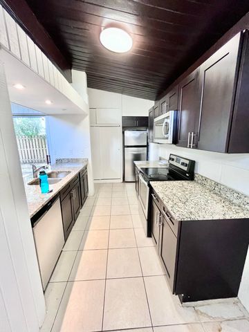 807 W Las Olas Boulevard 807-819, Fort Lauderdale, FL 33312