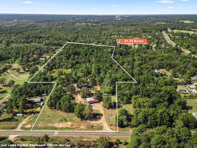 248 S State Highway 42, Henderson, TX 75654