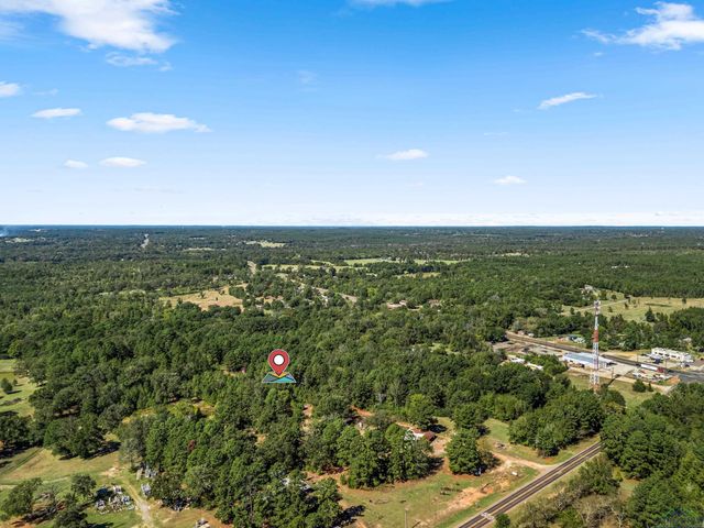 248 S State Highway 42, Henderson, TX 75654