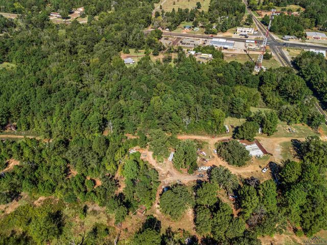 248 S State Highway 42, Henderson, TX 75654