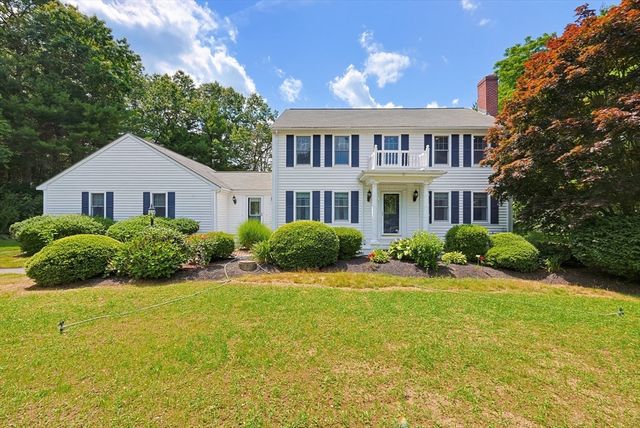 9 Northville Ave, East Bridgewater, MA 02333